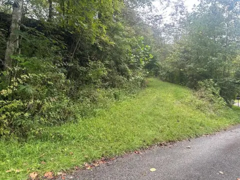 Inez, KY Residential Land