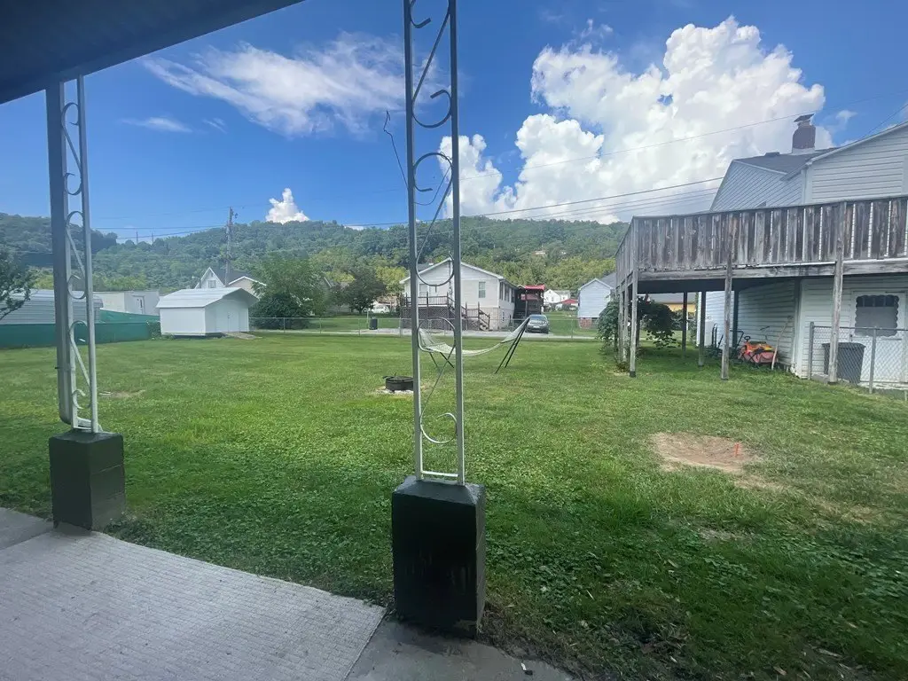 Picture 13