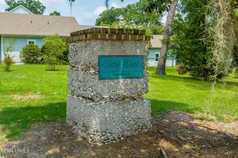 Waterfront Homesite in City Walk