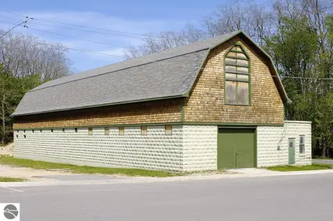 Vacant Land with Historic Barn