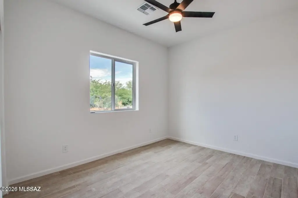 Picture 44