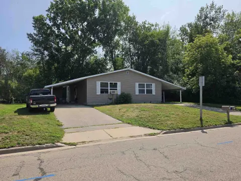 Side-by-Side Duplex with Basements
