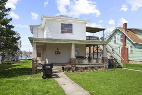 Columbia City Triplex Opportunity