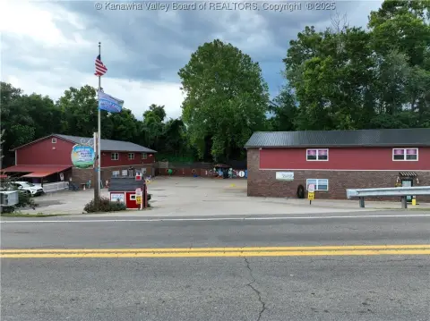 Versatile Commercial Property in Hurricane