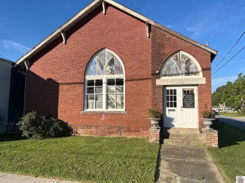 Charming Commercial Building in Paducah