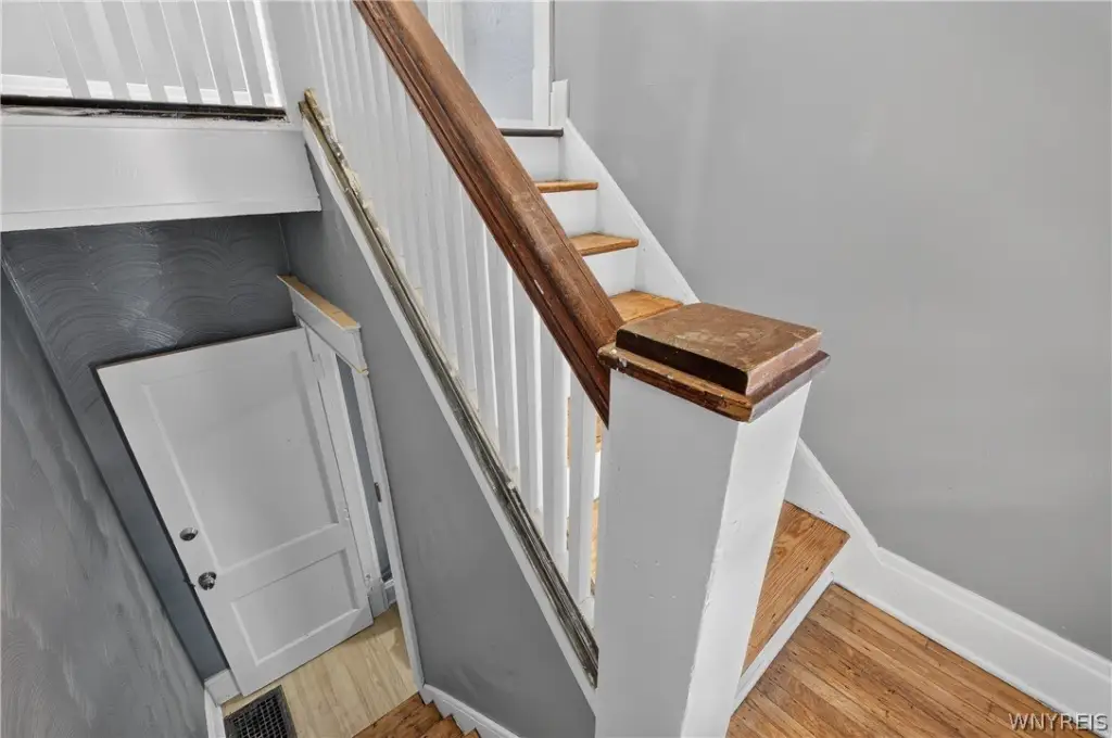 Picture 30