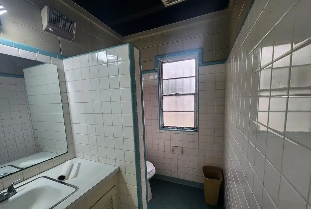 Picture 25