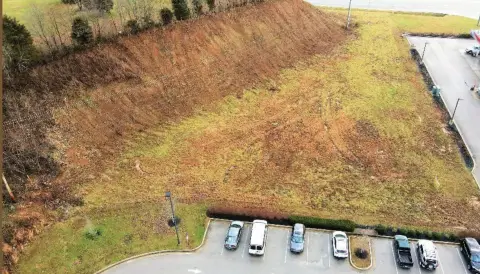 Prime Commercial Lot in Somerset