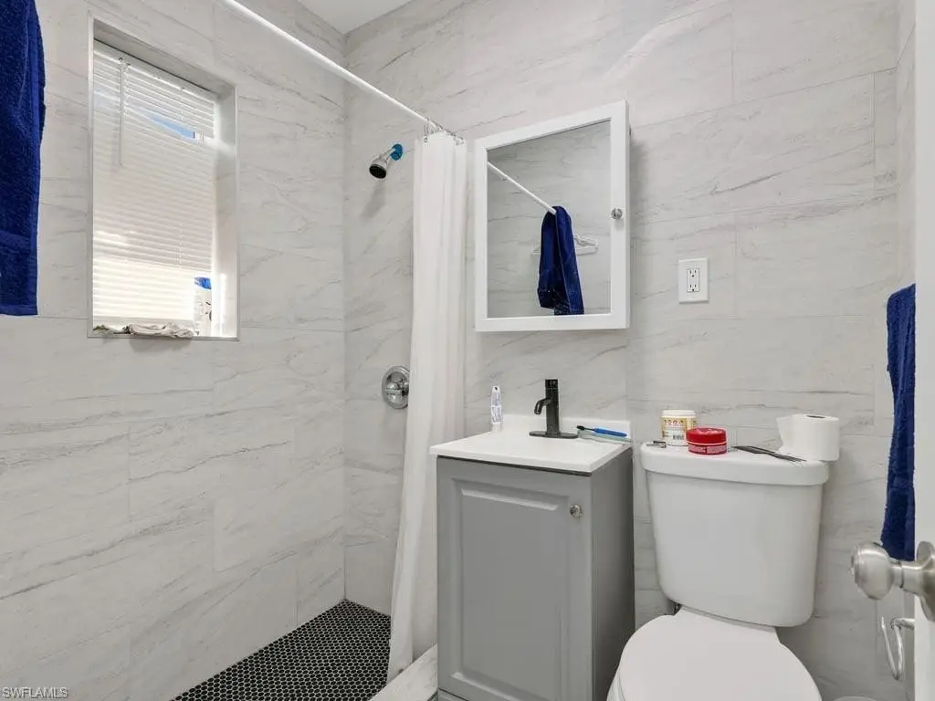 Picture 8