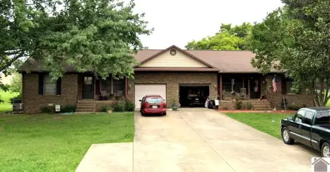 Reidland Duplex with Renovated Units