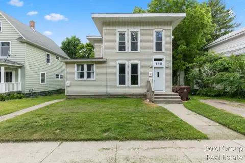 Triplex with Updated Units