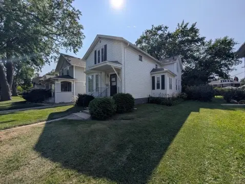 Duplex with Detached Garage
