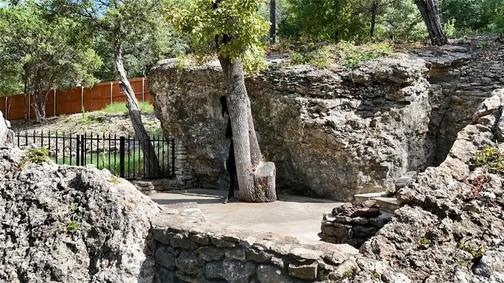 Picture 11