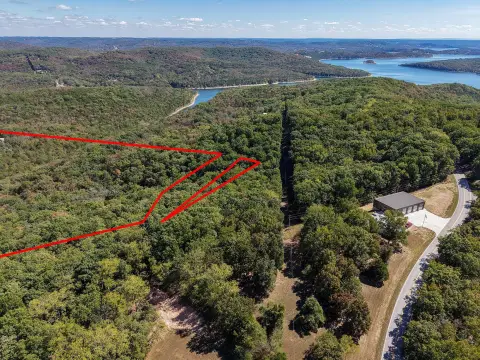 Table Rock Lake-Area Hunting Land