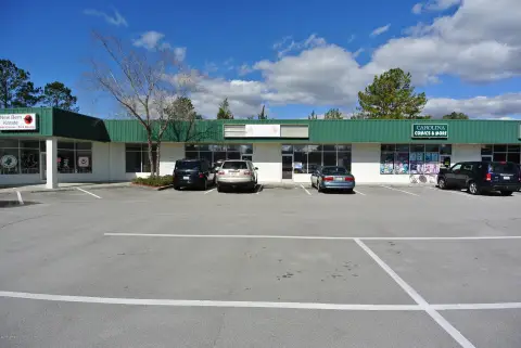 Updated Commercial Space For Lease