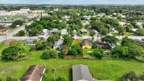 Buildable Lot Near Fort Pierce