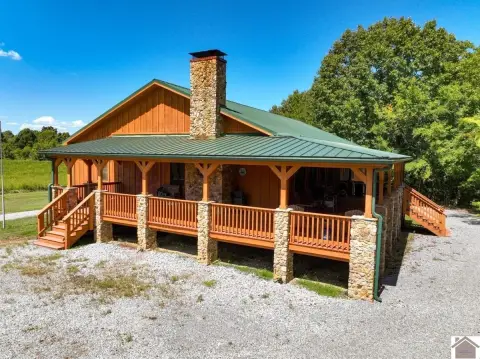 Turn-Key Hunting Destination with Lodge