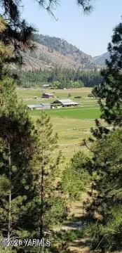 Naches Residential Property with Well