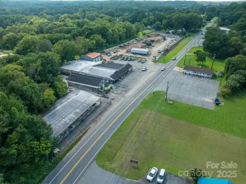 Versatile Commercial Property in Lincolnton