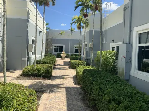 Profitable Office Space with Tenants