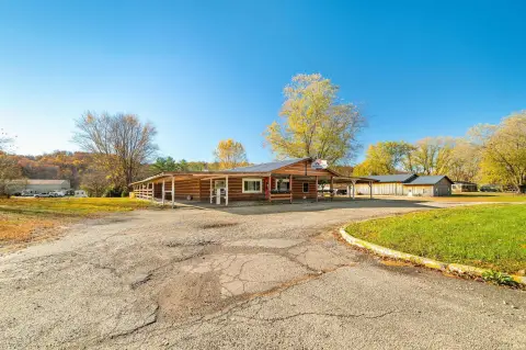 Unique Mixed-Use Property in Nashville