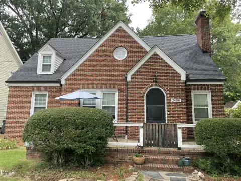Brick Quadplex with Basement Laundry