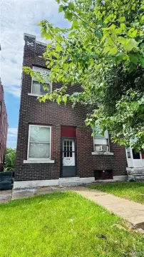 South City Four-Family Investment Opportunity