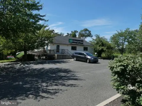 Signalized Corner Retail Space