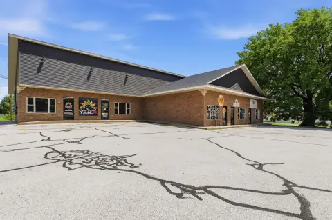 Multi-Tenant Storefront Property