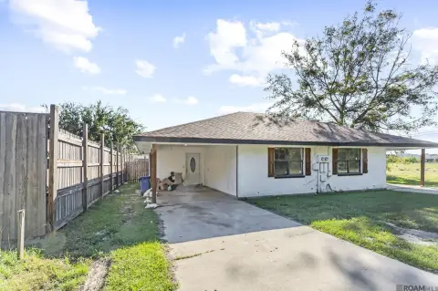 Income Duplex with Two Leased Units