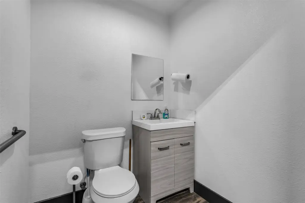 Picture 19