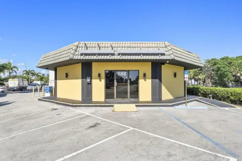 Freestanding Retail Storefront