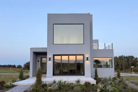 Middleton Contemporary Home with Apartment