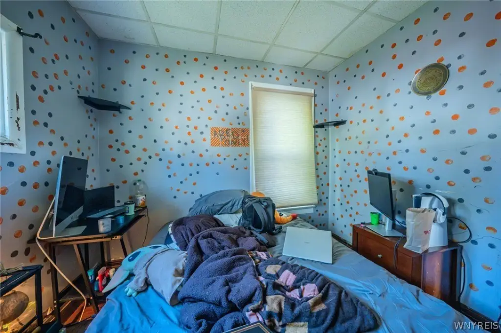 Picture 19