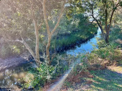 Residential Land on Lady's Island