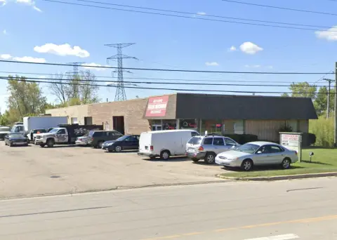 Industrial Condo in Carol Stream