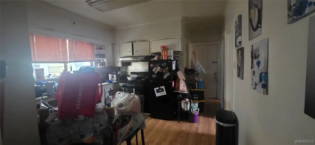 Picture 10