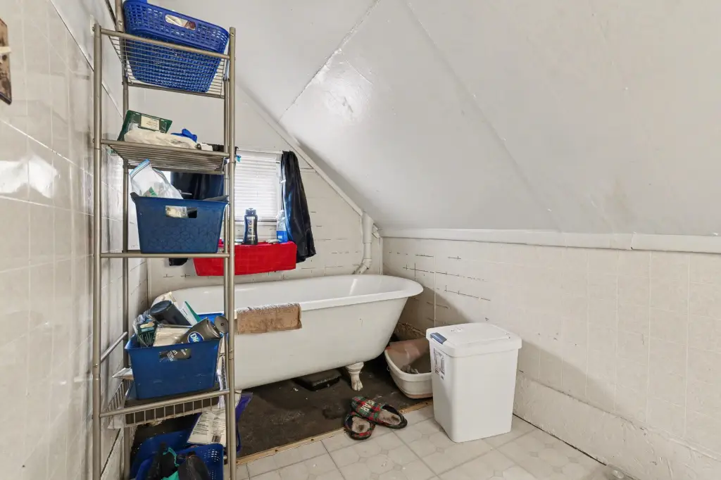 Picture 30
