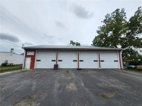 Turnkey Auto Shop For Sale