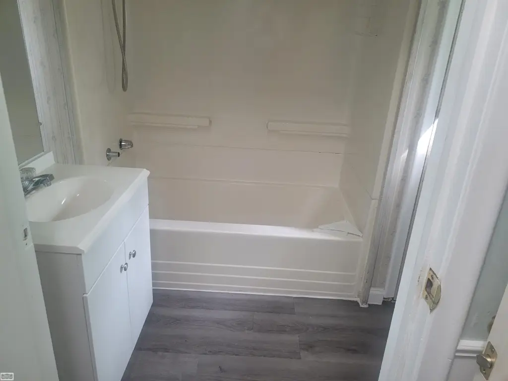 Picture 16