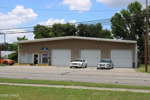 Commercial Building with Service Bays