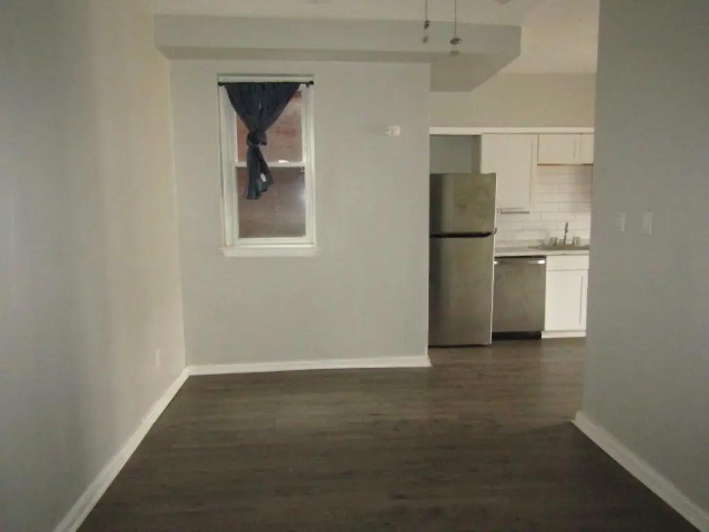 Picture 7