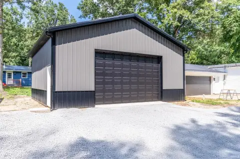 New Pole Barn on Lot