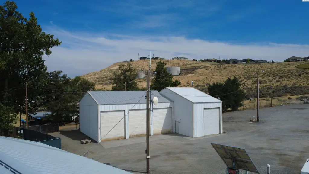 Picture 16