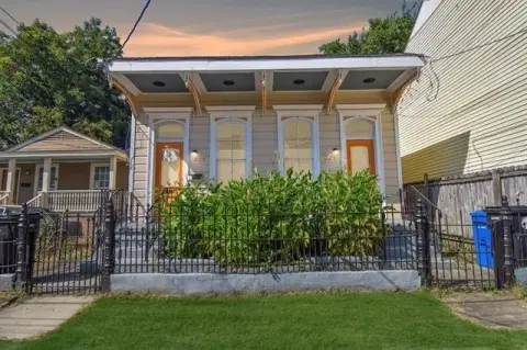 Historic Lower Garden District Duplex