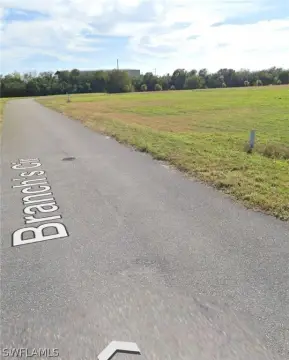 Residential Land in Moore Haven