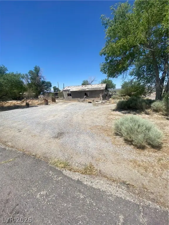 Picture 4