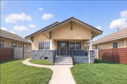 Los Angeles Duplex For Sale