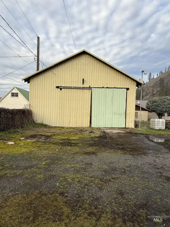 Picture 16