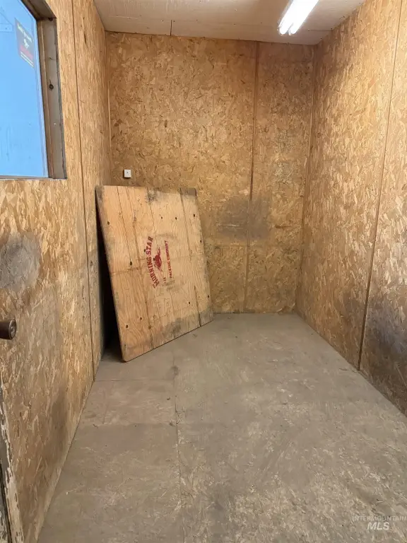 Picture 12